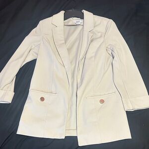 Suzy Shier Light Beige Blazer